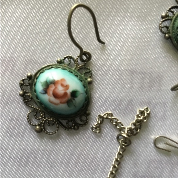 Sold-Sold-Sold - Picture 2 of 3